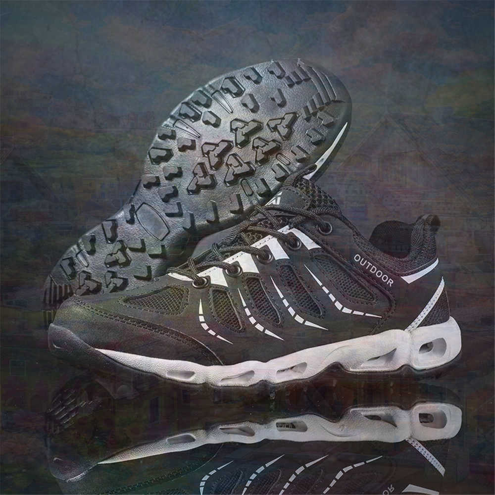 Sumer Round Tip Silver Sneaker - đánh giá và giá Classic Tech Office Number